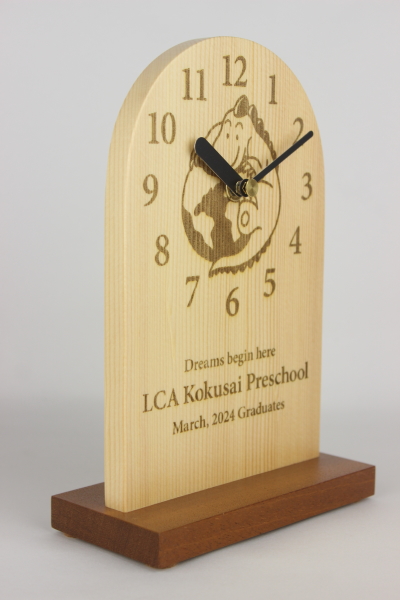 �����l�ւ̑����L�O�i�FLCA���ۃv���X�N�[���l�̃��[�U�[����̒u�����v�F�؂̒J�̃g�����N