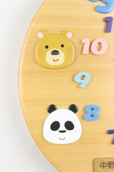 ������6�N���X�𗧑̃C���X�g�ł����ꂵ�������L�O���v