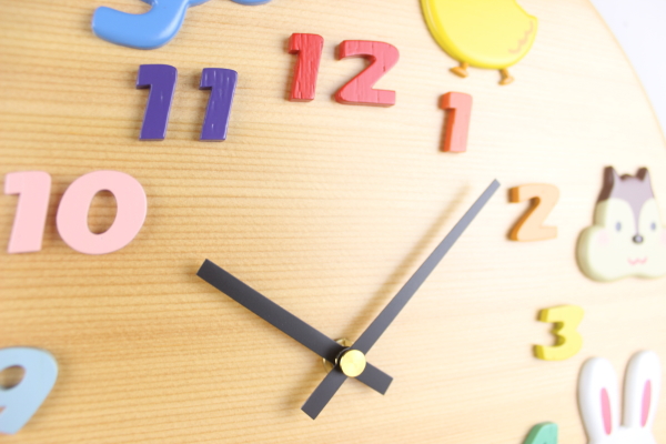 ������6�N���X�𗧑̃C���X�g�ł����ꂵ�������L�O���v