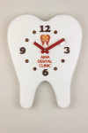「ロゴマーク入り歯の形と歯ブラシ針の掛け時計」【163】の詳細ページへ