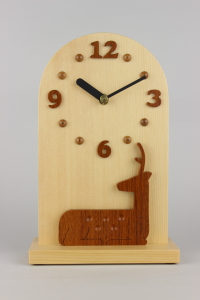 卒園記念品：「東大寺学園幼稚園」様の鹿の置き時計